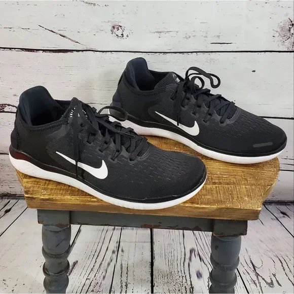 Nike Shoes Nike Womens Freerunning 28 Style No 942837001 Size